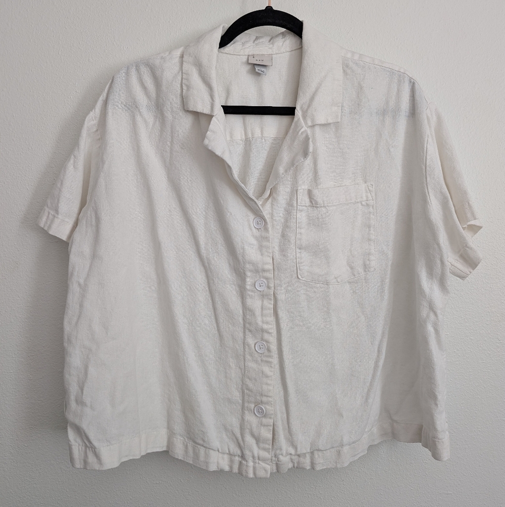 Linen Blend Cropped Button Up